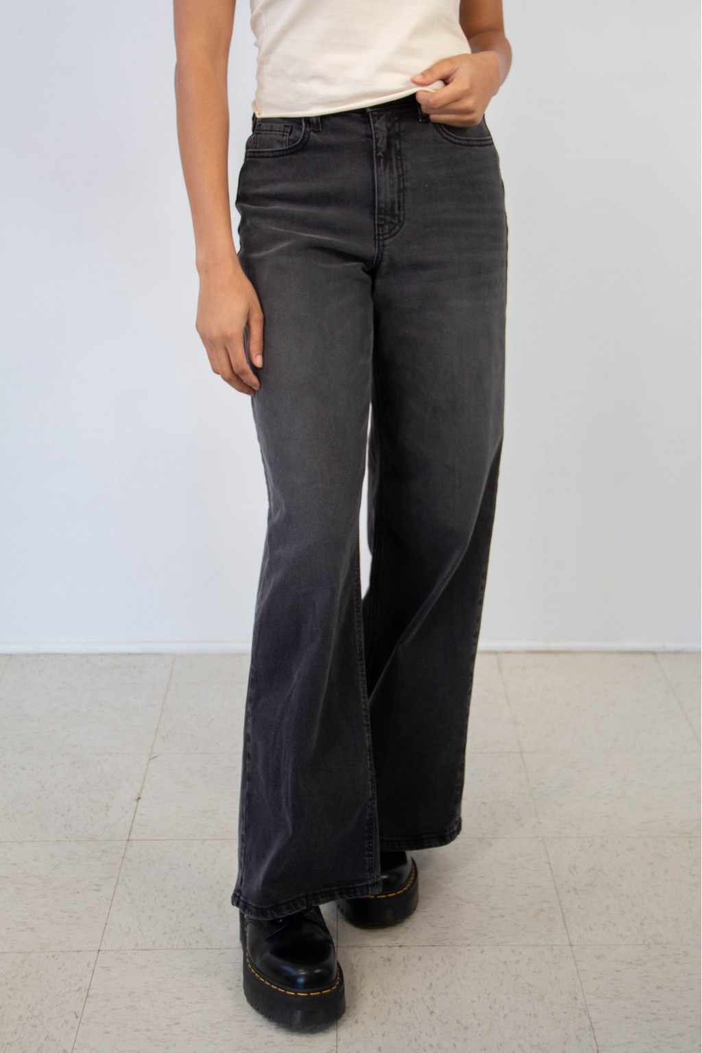 The Hazel Wide Leg Jeans