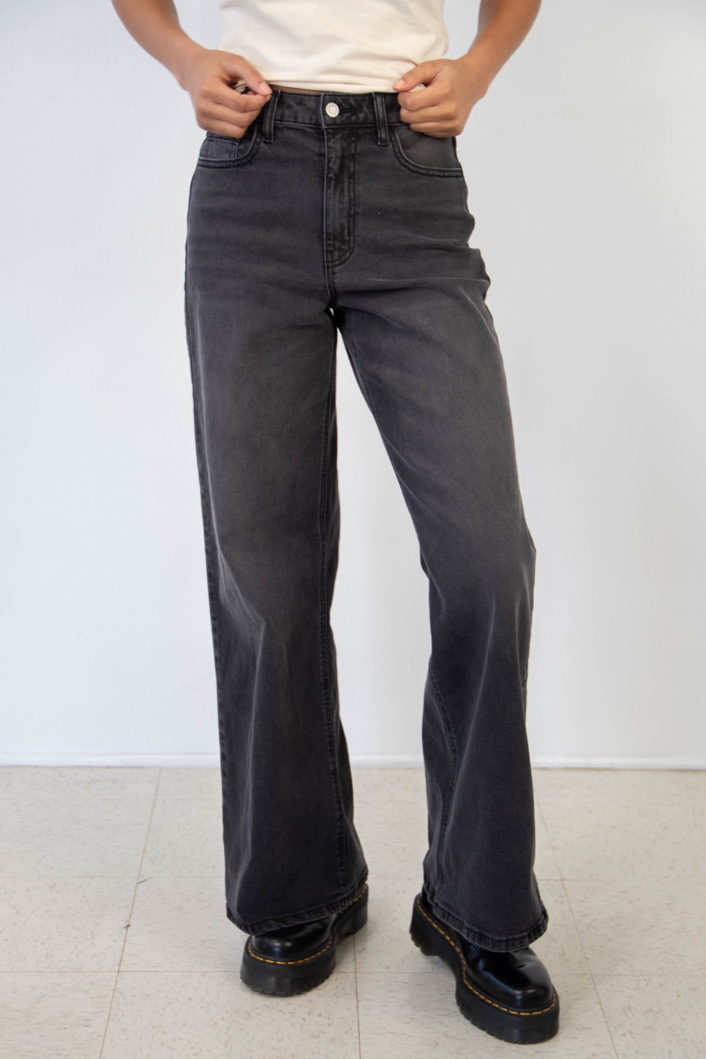 The Hazel Wide Leg Jeans