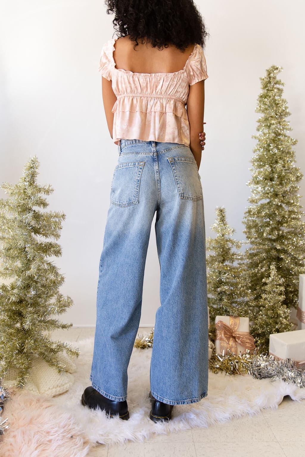 Anika Ultra Wide Leg Jeans