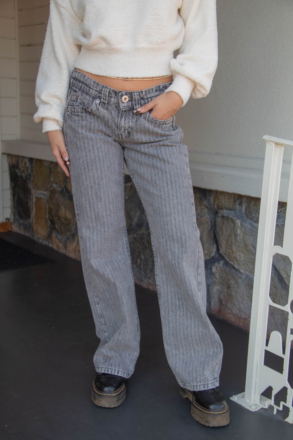 Trendy Grey Stripe Jeans Featuring Subtle Patterns and Versatile Style