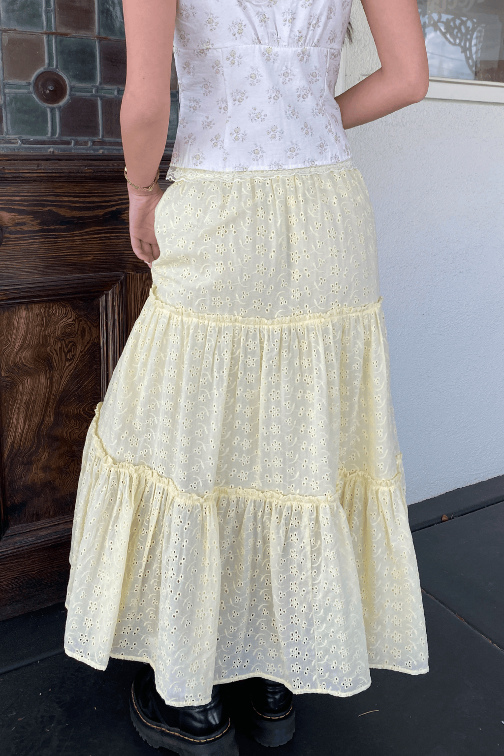 Chic Eyelet Maxi Skirt Featuring Intricate Patterns and Flowing Silhouette