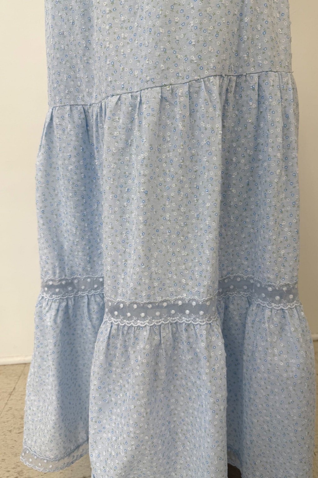 Floral & Stretch Lace Maxi Skirt